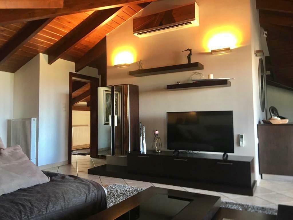 The Loft Apartment Chios Town Exterior photo